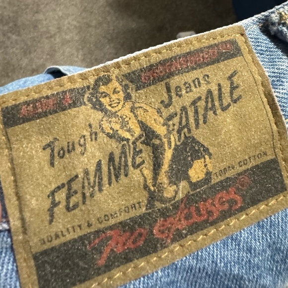 No Excuses Vintage High Rise Mom Jeans Size 17/18 | Button Fly Tapered Leg - Picture 3 of 6